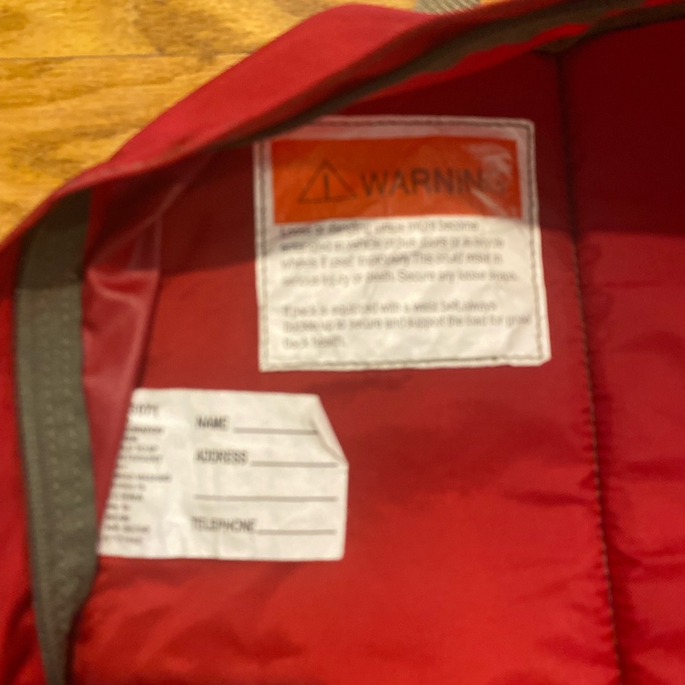 L.L.bean Red Deluxe Backpack - Picture 4 of 4